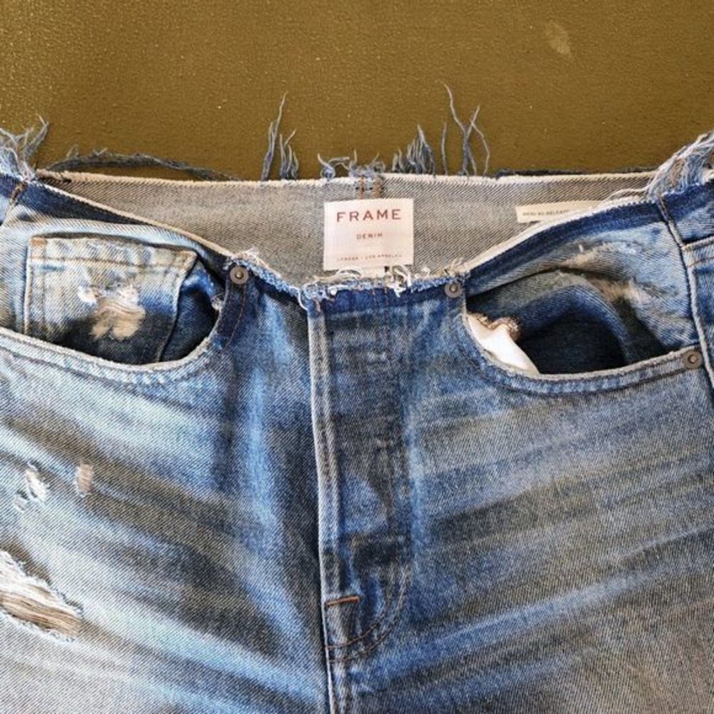 Re-Release Le Original Raw Edge High Waist Jeans - Picture 6 of 15
